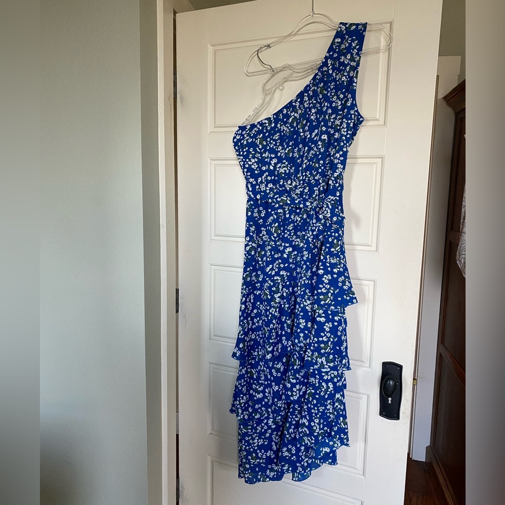 Elegant One-Shoulder Blue Floral Dress